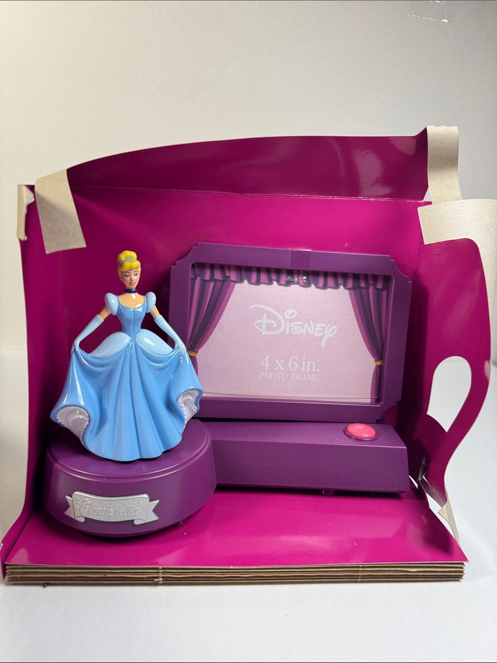 Disney Cinderella Talking Animated Picture Frame
